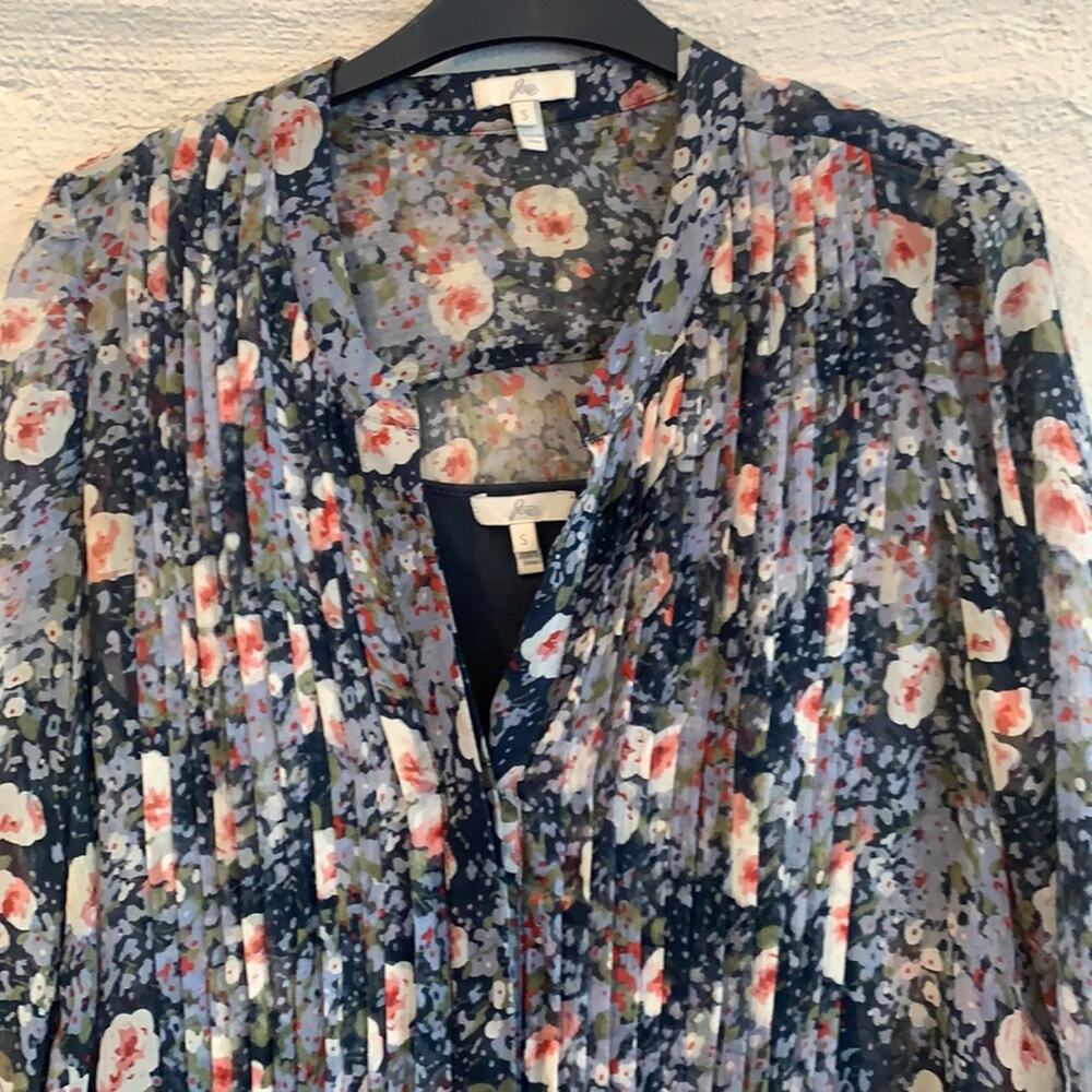 100% Silk Joie Floral Print Dress - Picture 3 of 11